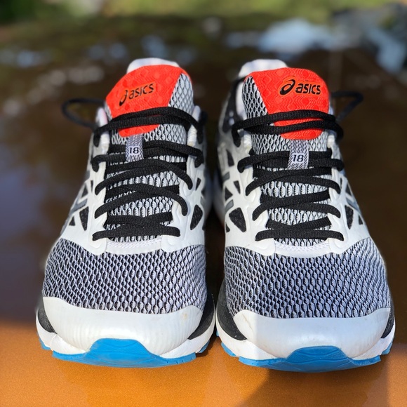 Asics - Picture 3 of 4